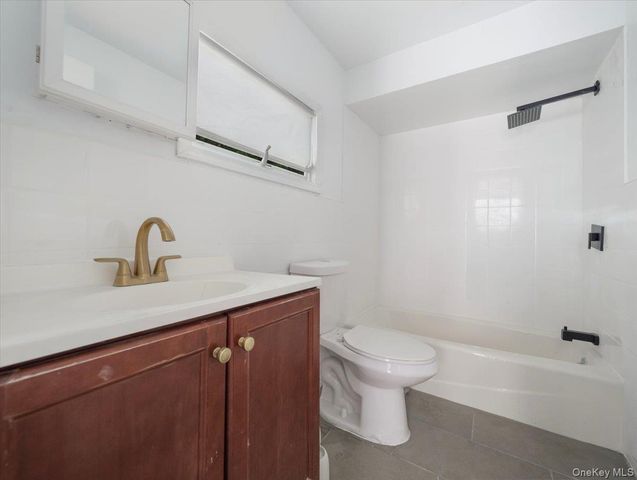 1 Henry Court 1, Nanuet, NY 10954