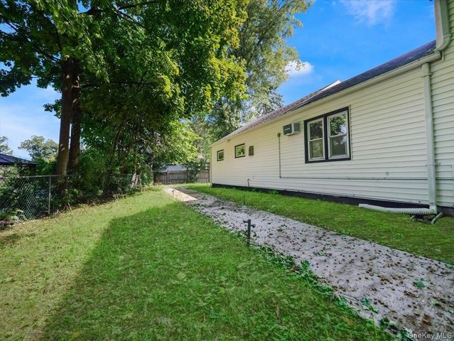 1 Henry Court 1, Nanuet, NY 10954