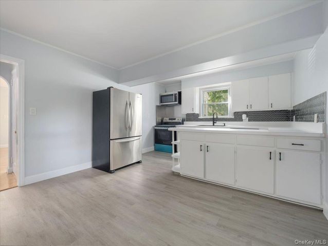 1 Henry Court 1, Nanuet, NY 10954