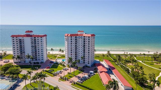 10701 Gulf Shore DR 701, Naples, FL 34108