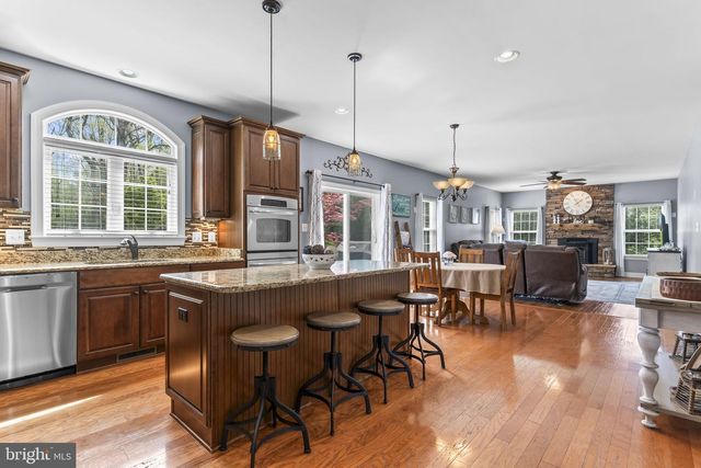 3743 HUNTSMAN DR, Huntingtown, MD 20639