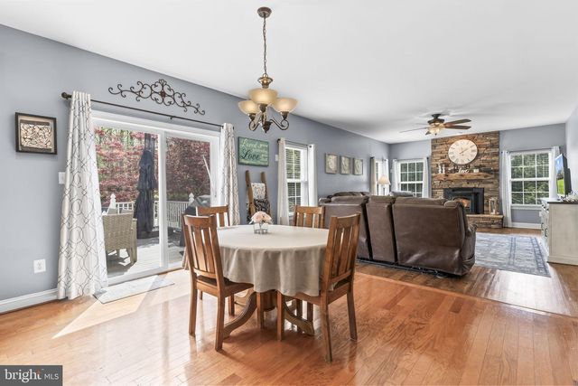 3743 HUNTSMAN DR, Huntingtown, MD 20639