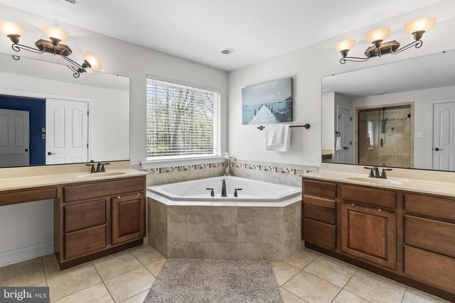 3743 HUNTSMAN DR, Huntingtown, MD 20639