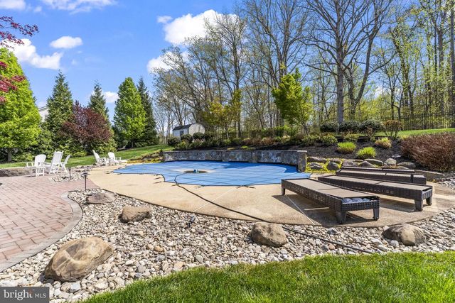 3743 HUNTSMAN DR, Huntingtown, MD 20639