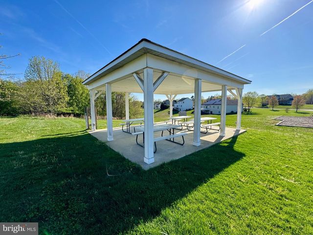 3743 HUNTSMAN DR, Huntingtown, MD 20639