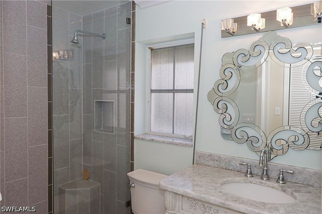 5916 Chanteclair DR 8, Naples, FL 34108