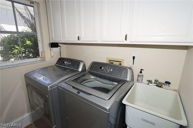 5916 Chanteclair DR 8, Naples, FL 34108