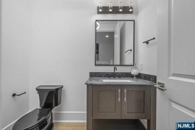 110 Mason Court 2G, Haworth, NJ 07641