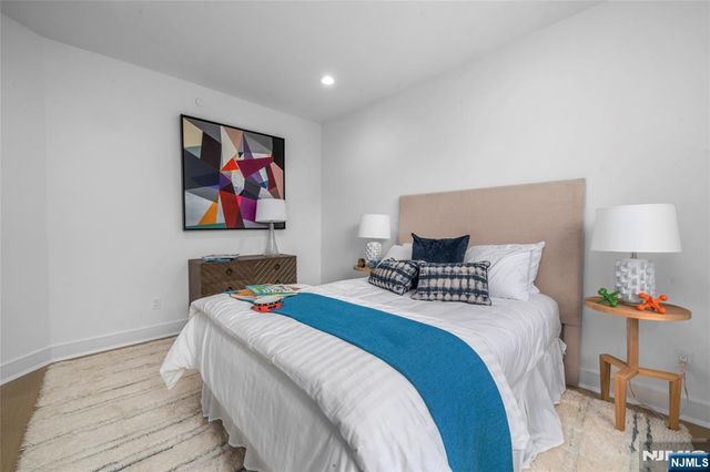 110 Mason Court 2G, Haworth, NJ 07641