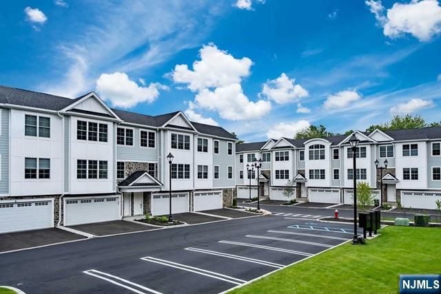 110 Mason Court 2G, Haworth, NJ 07641
