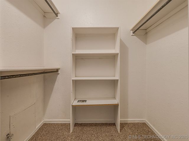 14225 E 37th Place, Tulsa, OK 74133