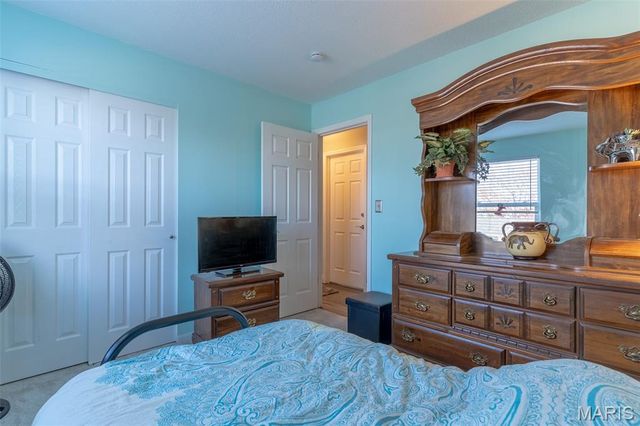 722 Sur Vista Drive, Arnold, MO 63010