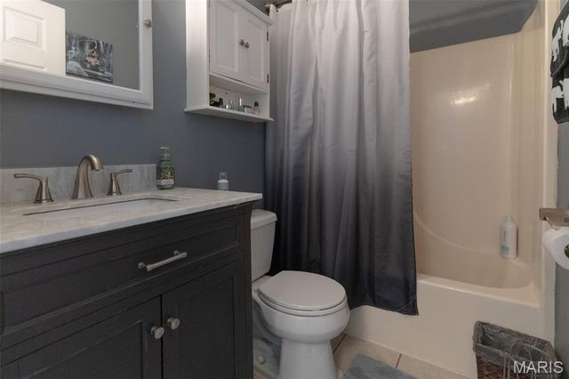 722 Sur Vista Drive, Arnold, MO 63010