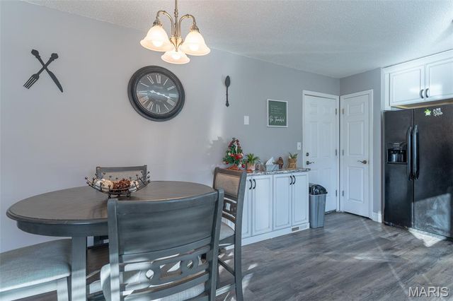 722 Sur Vista Drive, Arnold, MO 63010