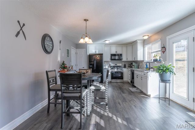 722 Sur Vista Drive, Arnold, MO 63010