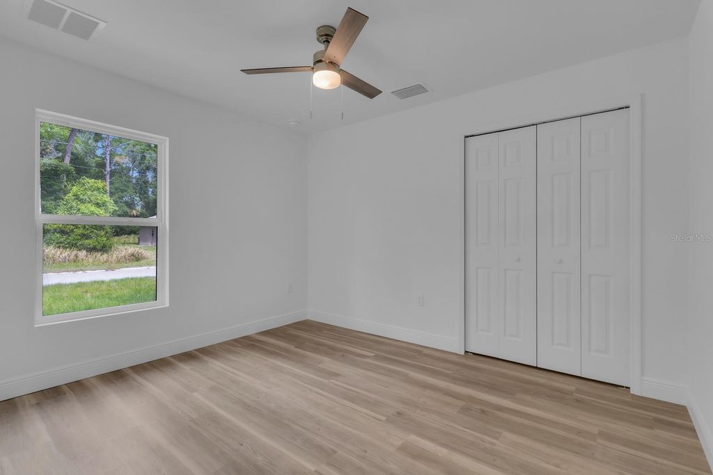 Image 20 of property listing at 413 POPPY LANE, Inverness, FL 34452