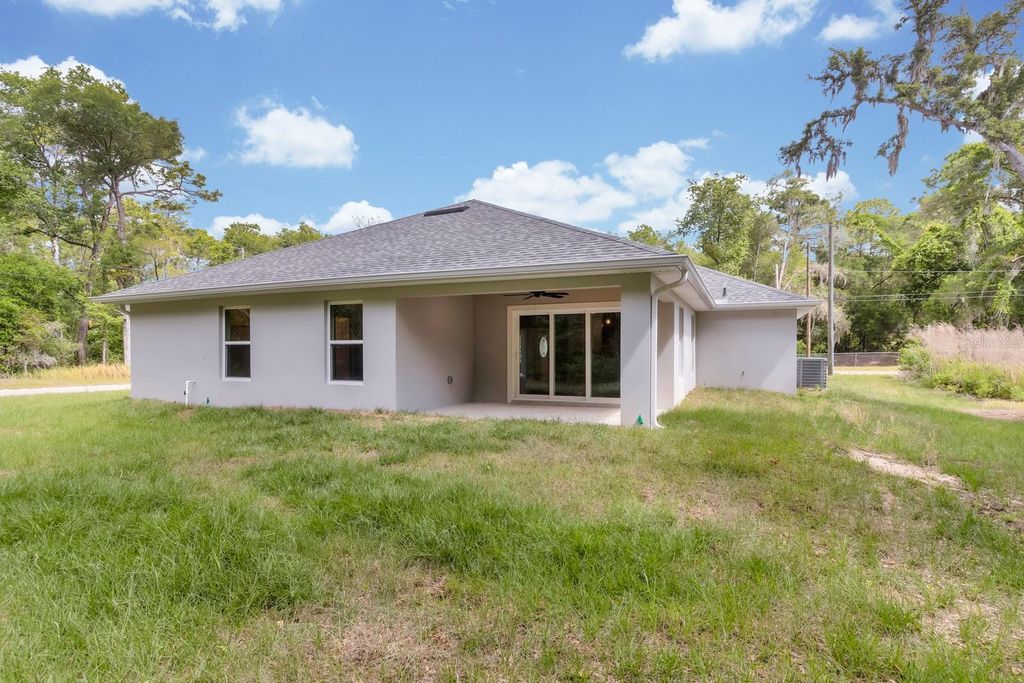 Image 30 of property listing at 413 POPPY LANE, Inverness, FL 34452