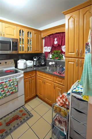 1159 W 40th St 16, Hialeah, FL 33012