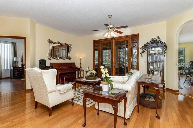 10001 HIGHLAND WOODS COURT, Orlando, FL 32836