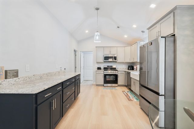 395 Pine Oaks Farm Rd., Aynor, SC 29511