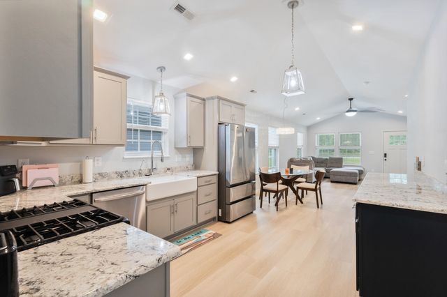 395 Pine Oaks Farm Rd., Aynor, SC 29511