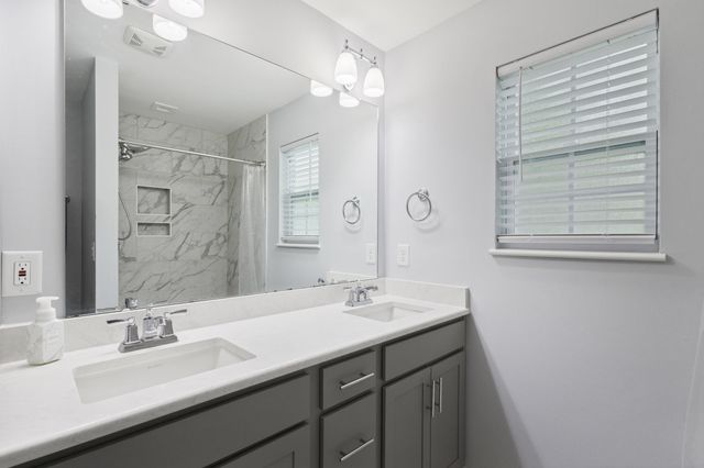 395 Pine Oaks Farm Rd., Aynor, SC 29511