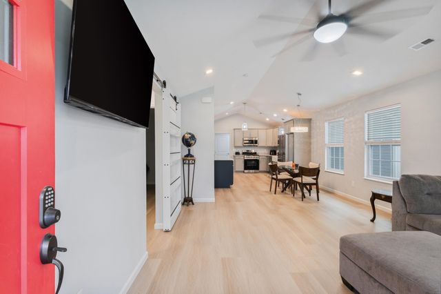 395 Pine Oaks Farm Rd., Aynor, SC 29511