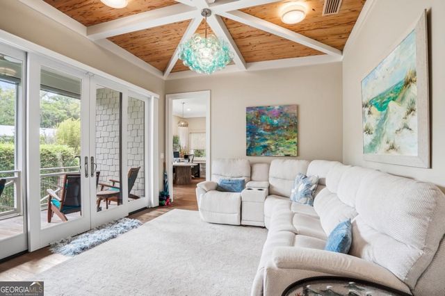 1082 Village Oaks Lane, St. Simons, GA 31522