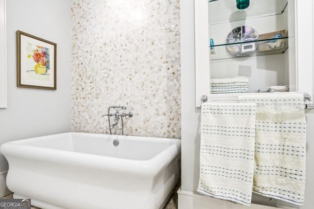 1082 Village Oaks Lane, St. Simons, GA 31522