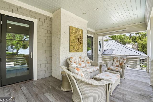 1082 Village Oaks Lane, St. Simons, GA 31522