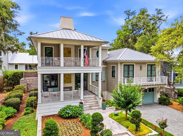1082 Village Oaks Lane, St. Simons, GA 31522