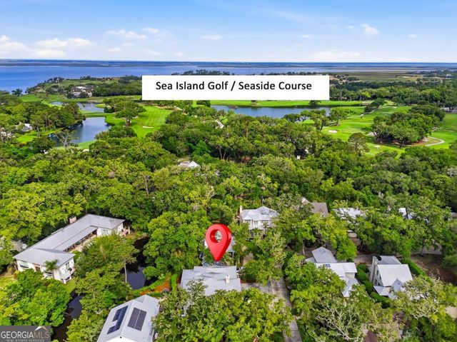 1082 Village Oaks Lane, St. Simons, GA 31522