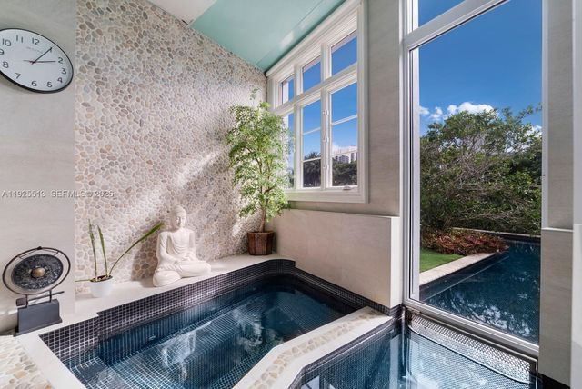 142 S Island Drive, Golden Beach, FL 33160