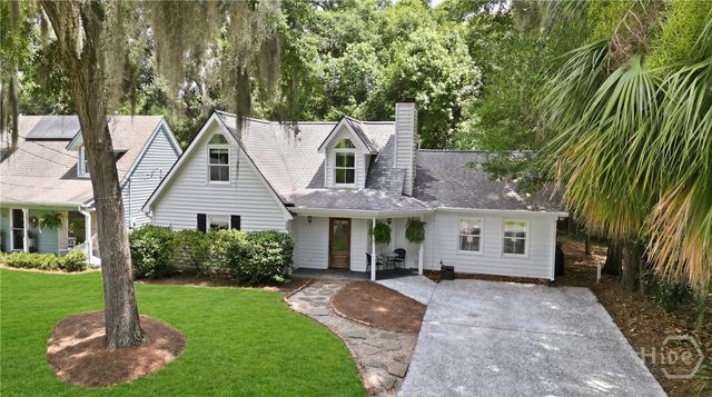 28 Romney Place, Savannah, GA 31406