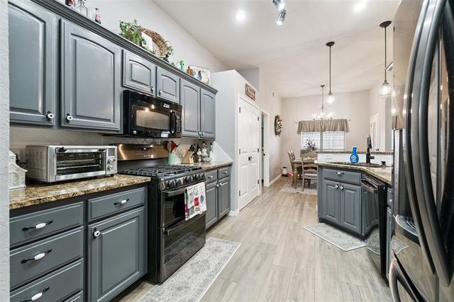 1404 SW 129th Street, Oklahoma City, OK 73170