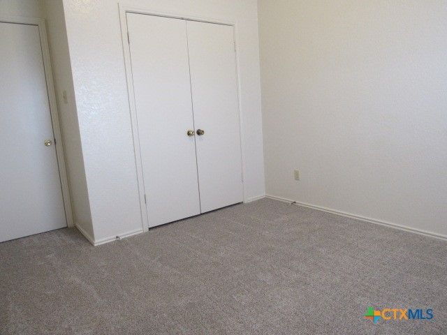 401 E Hogan Drive, Copperas Cove, TX 76522