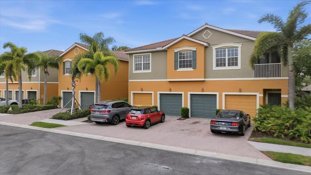 7839 LIMESTONE LANE 12-204, Sarasota, FL 34233