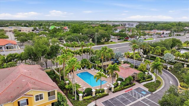 7839 LIMESTONE LANE 12-204, Sarasota, FL 34233