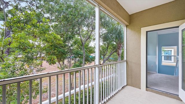 7839 LIMESTONE LANE 12-204, Sarasota, FL 34233