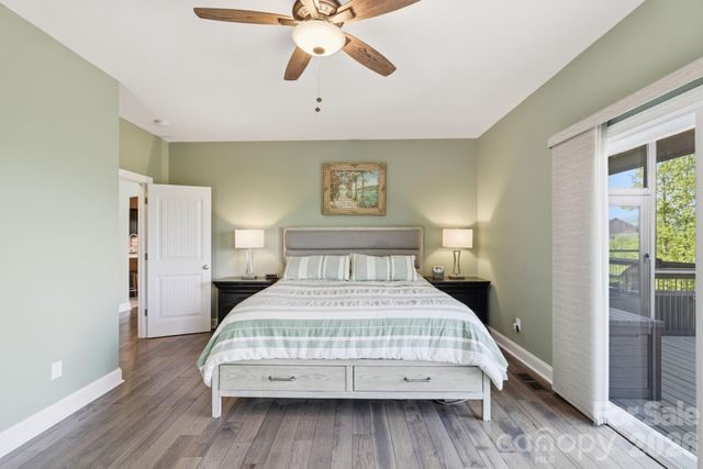 467 Crystal Heights Drive, Hendersonville, NC 28379