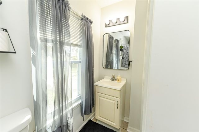 140 Taft Avenue, Irondequoit, NY 14609