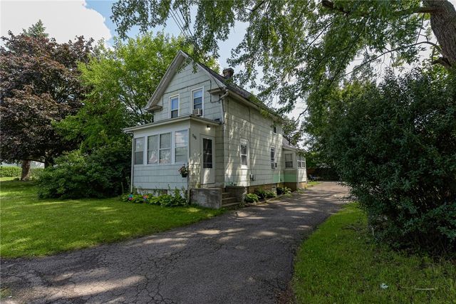 140 Taft Avenue, Irondequoit, NY 14609
