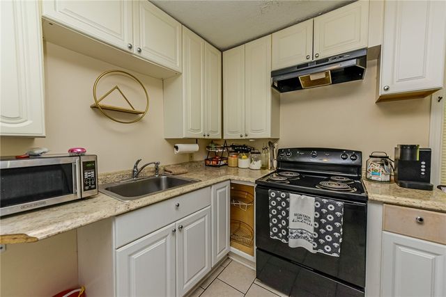 140 Taft Avenue, Irondequoit, NY 14609
