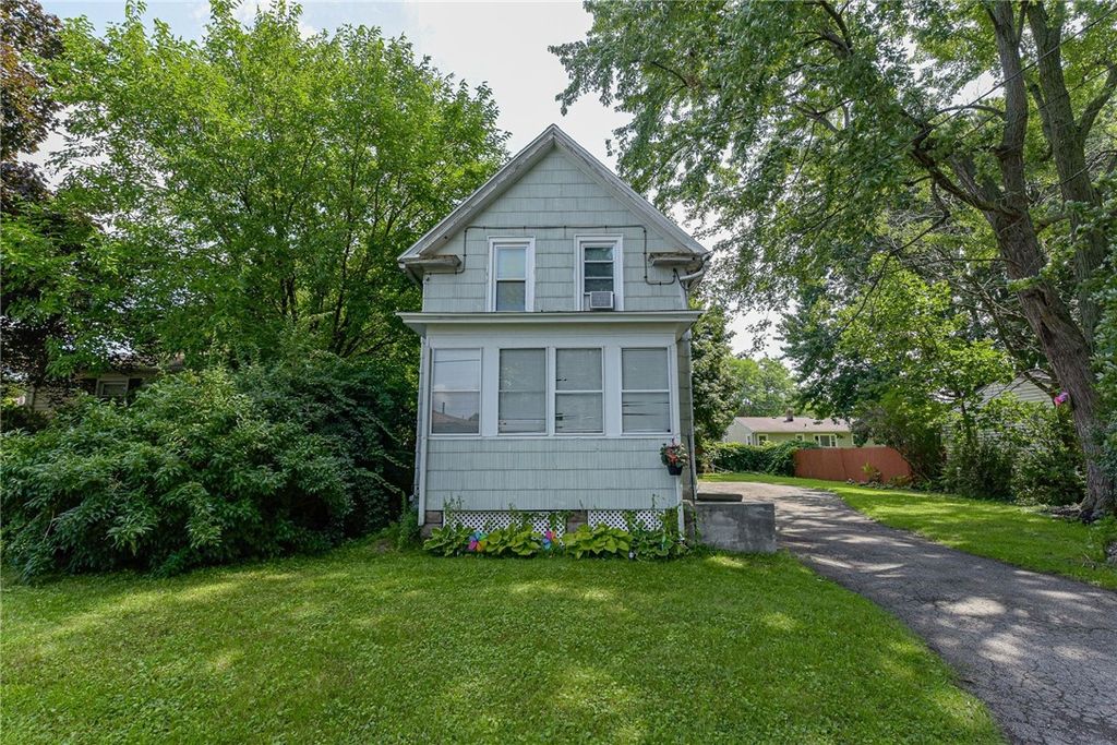 140 Taft Avenue, Irondequoit, NY 14609