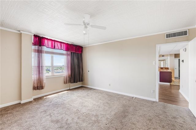 715 S Upper Broadway 1103, Corpus Christi, TX 78401