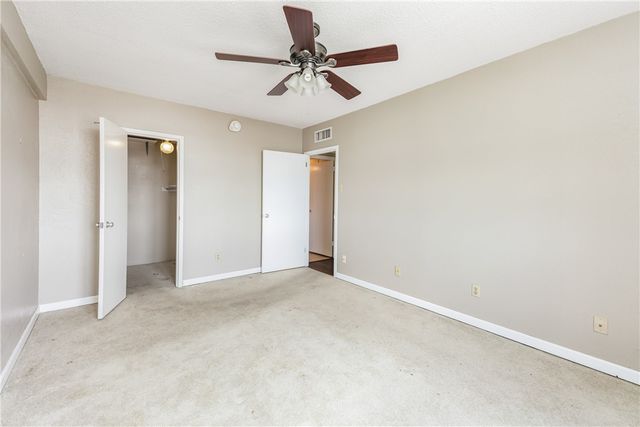 715 S Upper Broadway 1103, Corpus Christi, TX 78401