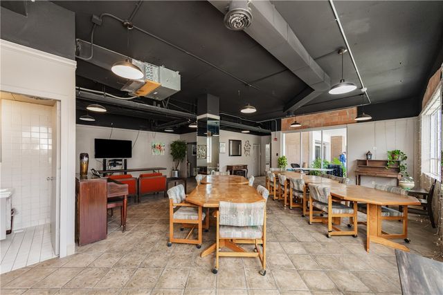715 S Upper Broadway 1103, Corpus Christi, TX 78401