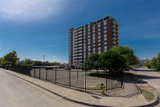 715 S Upper Broadway 1103, Corpus Christi, TX 78401