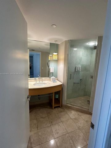 18683 Collins Ave 802, Sunny Isles Beach, FL 33160