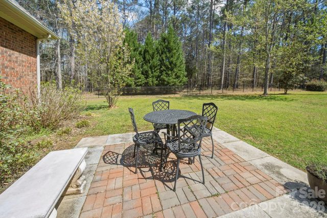2909 Lakeshore Drive, Chester, SC 29706